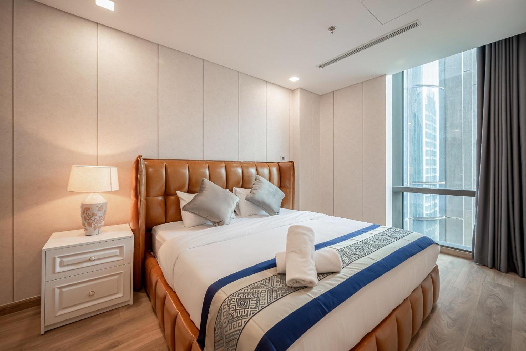 Landmark 81 And Vinhomes Riverside Residence Ho Chi Minh City Bagian luar foto
