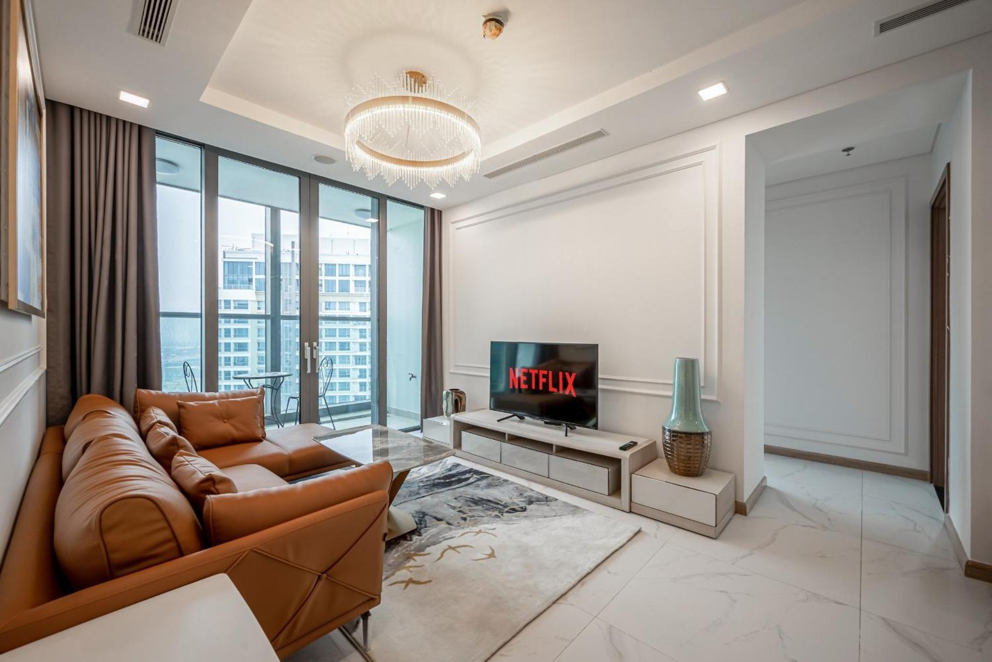 Landmark 81 And Vinhomes Riverside Residence Ho Chi Minh City Bagian luar foto