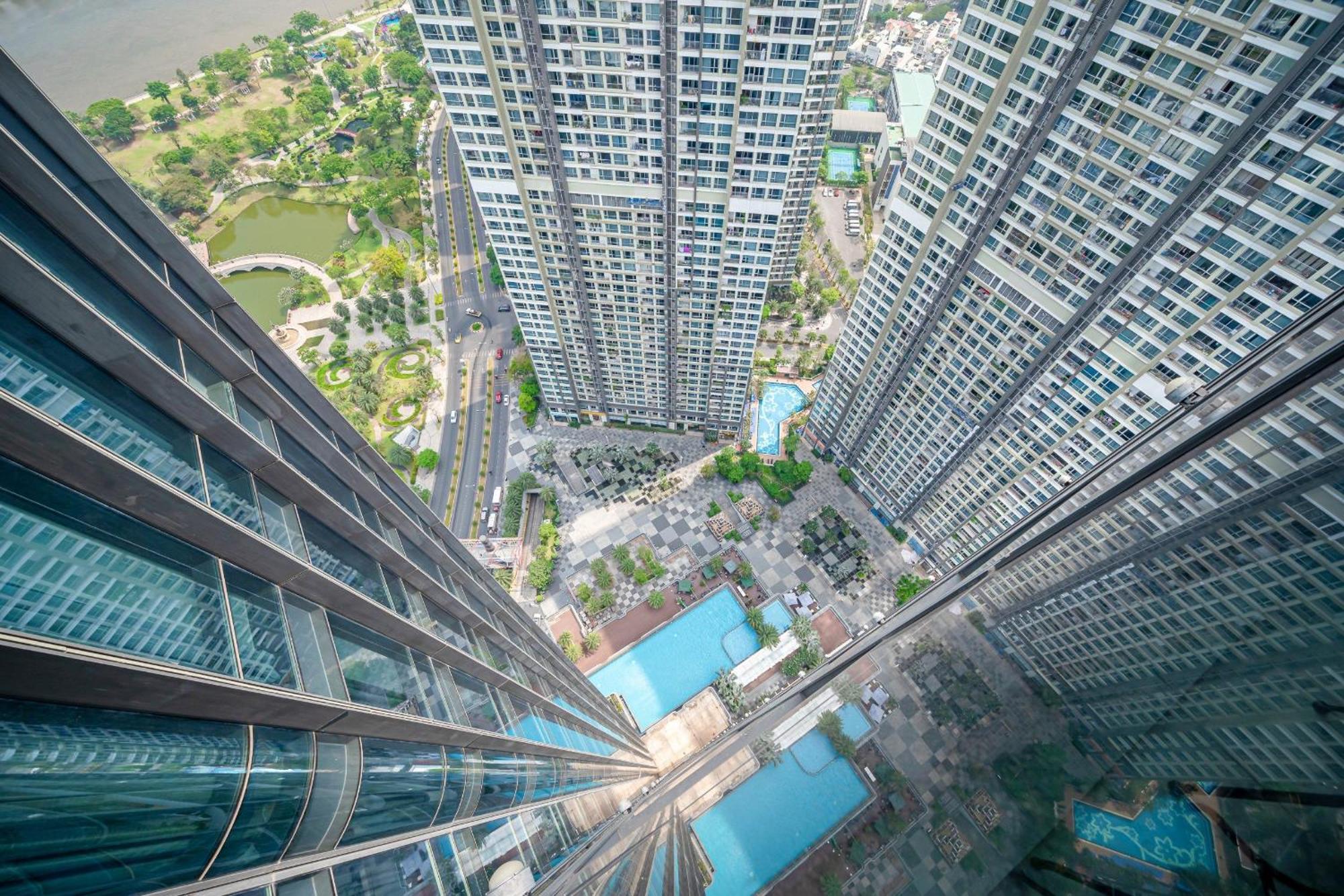 Landmark 81 And Vinhomes Riverside Residence Ho Chi Minh City Bagian luar foto